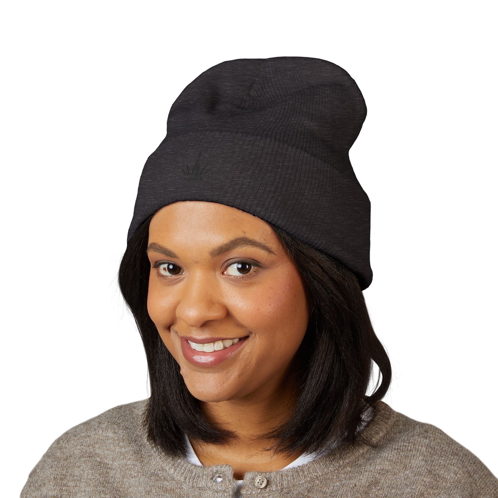 Crown Beanie – Gold
