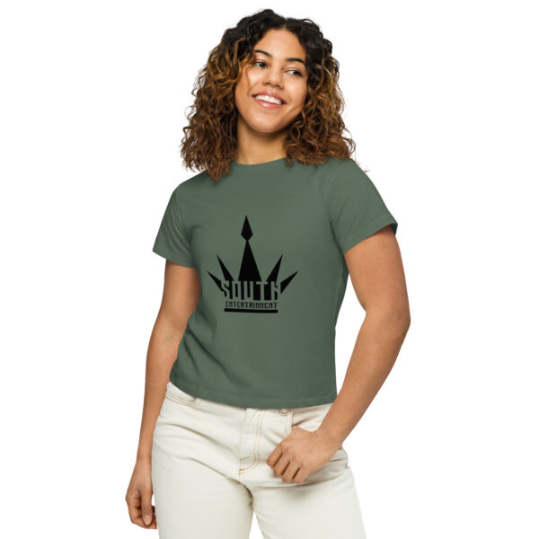 Women’s high-waisted t-shirt